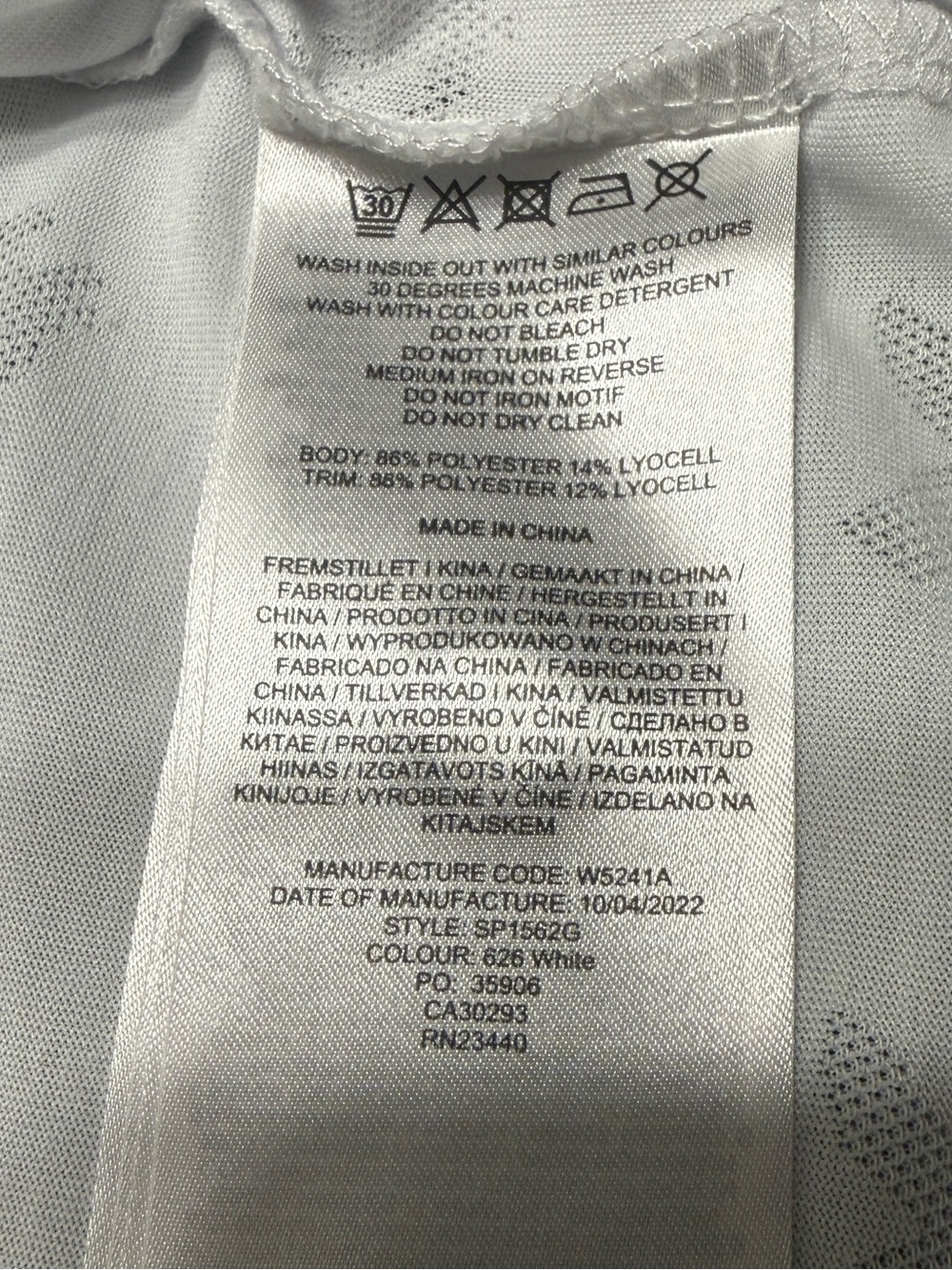 Lyle & Scott White All Over Print Eagle Polo with Yellow Eagle Logo (Size Small) - Picture 6 of 6